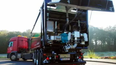 Huesker’s new FCC+ Tipper Trailer with Borger pump (Börger’s FL1036 pump).